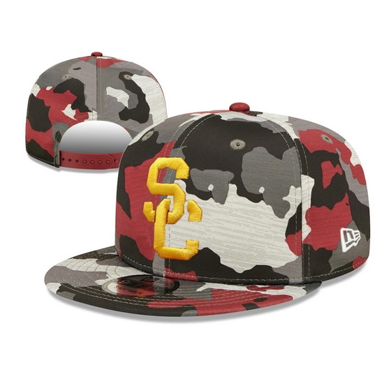 NCAA Snapback Cap 017 NCAA Snapback Cap 017