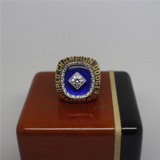 1988 MLB Championship Rings Los Angeles Dodgers World Series Ring 1988 MLB Championship Rings Los Angeles Dodgers World Series Ring