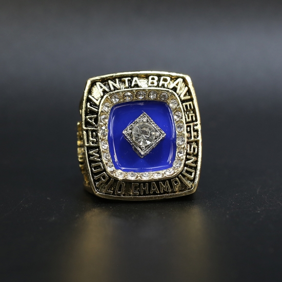 MLB Atlanta Bravs 1995 Championship Ring MLB Atlanta Bravs 1995 Championship Ring