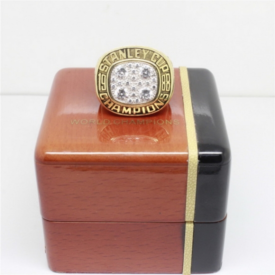 1988 NHL Championship Rings Edmonton Oilers Stanley Cup Ring 1988 NHL Championship Rings Edmonton Oilers Stanley Cup Ring
