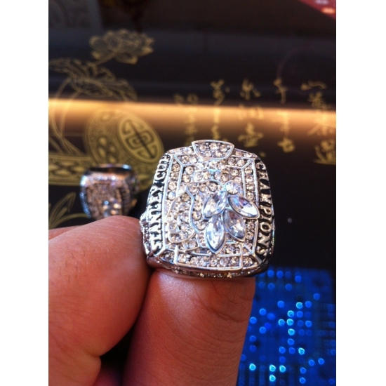 NHL Chicago Blackhawks 2010 Championship Ring NHL Chicago Blackhawks 2010 Championship Ring