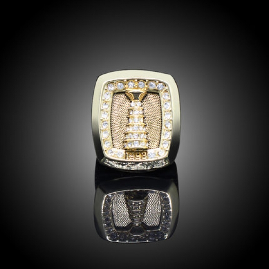 NHL Montréal Canadiens 1993 Championship Ring NHL Montréal Canadiens 1993 Championship Ring