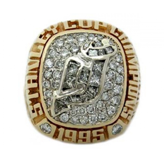 NHL New Jersey Devils 1995 Championship Ring NHL New Jersey Devils 1995 Championship Ring