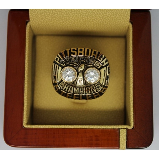 1975 NFL Super Bowl X Pittsburgh Steelers Championship Ring 1975 NFL Super Bowl X Pittsburgh Steelers Championship Ring