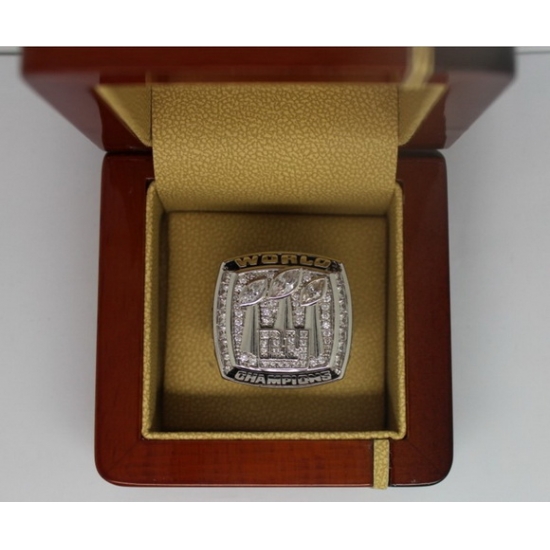 2007 NFL Super Bowl XLII New York giants Championship Ring 2007 NFL Super Bowl XLII New York giants Championship Ring