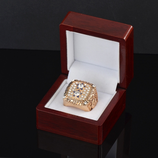 NFL Dallas Cowboys 1977 Championship Ring NFL Dallas Cowboys 1977 Championship Ring