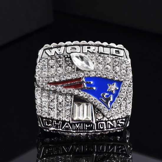 NFL New England Patriots 2001 Championship Ring NFL New England Patriots 2001 Championship Ring