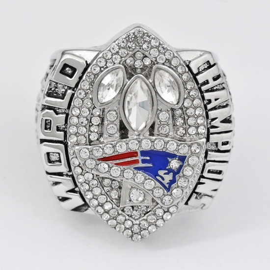 NFL New England Patriots 2004 Championship Ring NFL New England Patriots 2004 Championship Ring