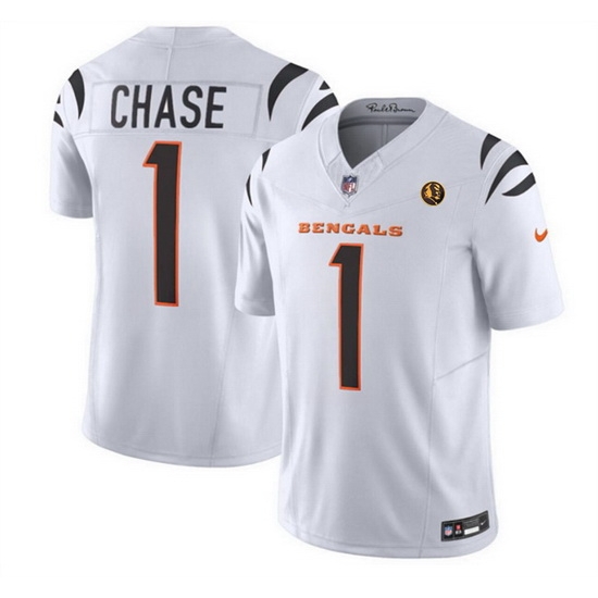 Men Cincinnati Bengals 1 Ja 27Marr Chase White 2023 F U S E With John Madden Patch Vapor Limited Stitched Football Jersey Men Cincinnati Bengals 1 Ja 27Marr Chase White 2023 F U S E With John Madden Patch Vapor Limited Stitched Football Jersey