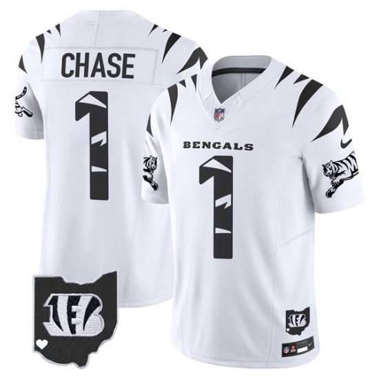 Men Cincinnati Bengals 1 Ja Marr Chase White F U S E Special Vapor Untouchable Limited Stitched Football Jersey Men Cincinnati Bengals 1 Ja Marr Chase White F U S E Special Vapor Untouchable Limited Stitched Football Jersey