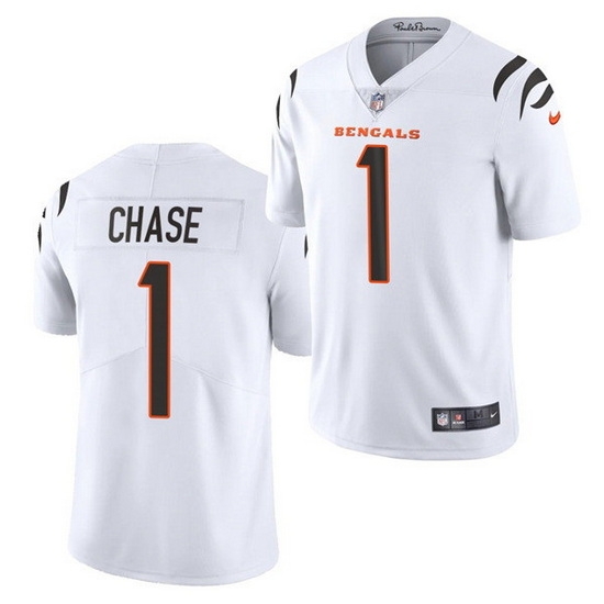 Youth Cincinnati Bengals 1 Ja 27Marr Chase White Vapor Untouchable Limited Stitched Jersey Youth Cincinnati Bengals 1 Ja 27Marr Chase White Vapor Untouchable Limited Stitched Jersey