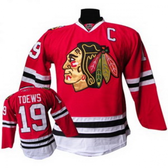 RBK Chicago Blackhawks #19 TOEWS C Patch Red RBK Chicago Blackhawks #19 TOEWS C Patch Red