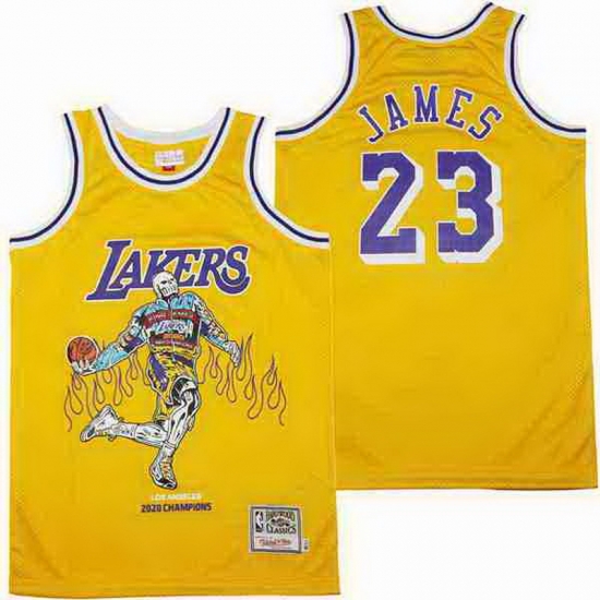 4 4