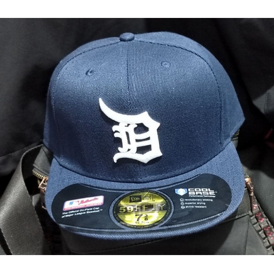 MLB Fitted Cap 093 MLB Fitted Cap 093