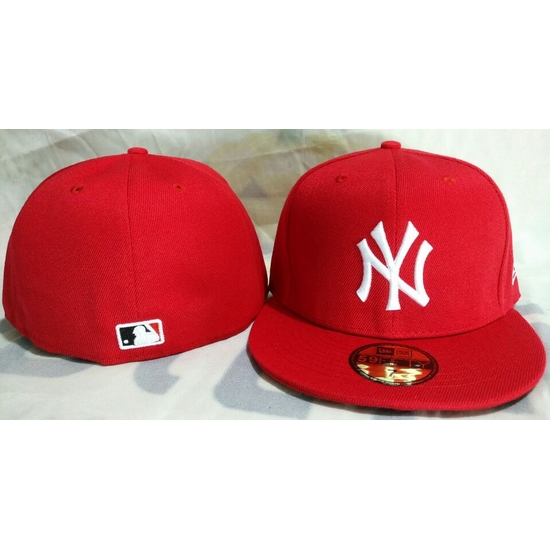 MLB Fitted Cap 180 MLB Fitted Cap 180