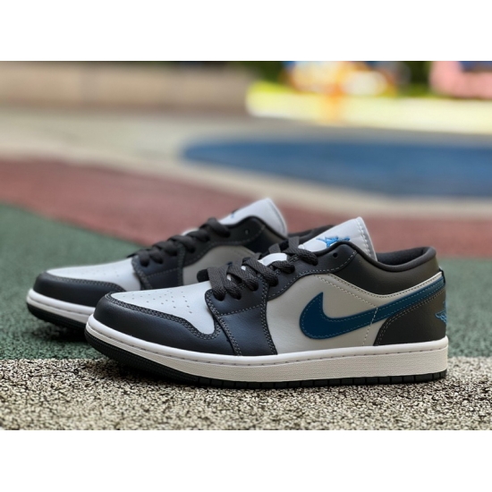 WMNS AIR JORDAN 1 LOW DC0774 040 WMNS AIR JORDAN 1 LOW DC0774 040