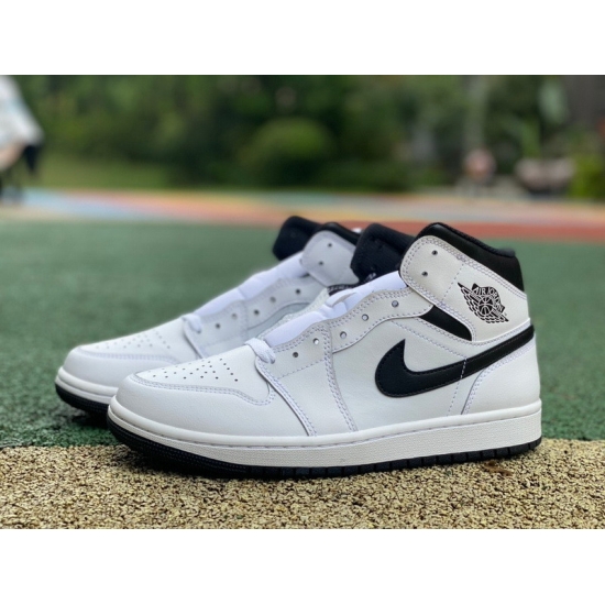 AIR JORDAN 1 MID DQ8426 132 AIR JORDAN 1 MID DQ8426 132
