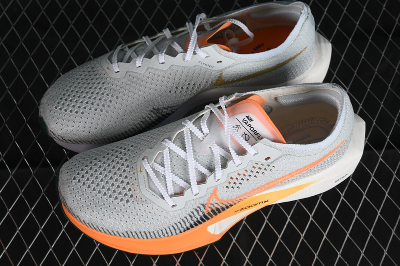 ZOOMX VAPORFLY NEXT 3 SEA GLASS SAIL BRONZINE BRIGHT MANDARIN